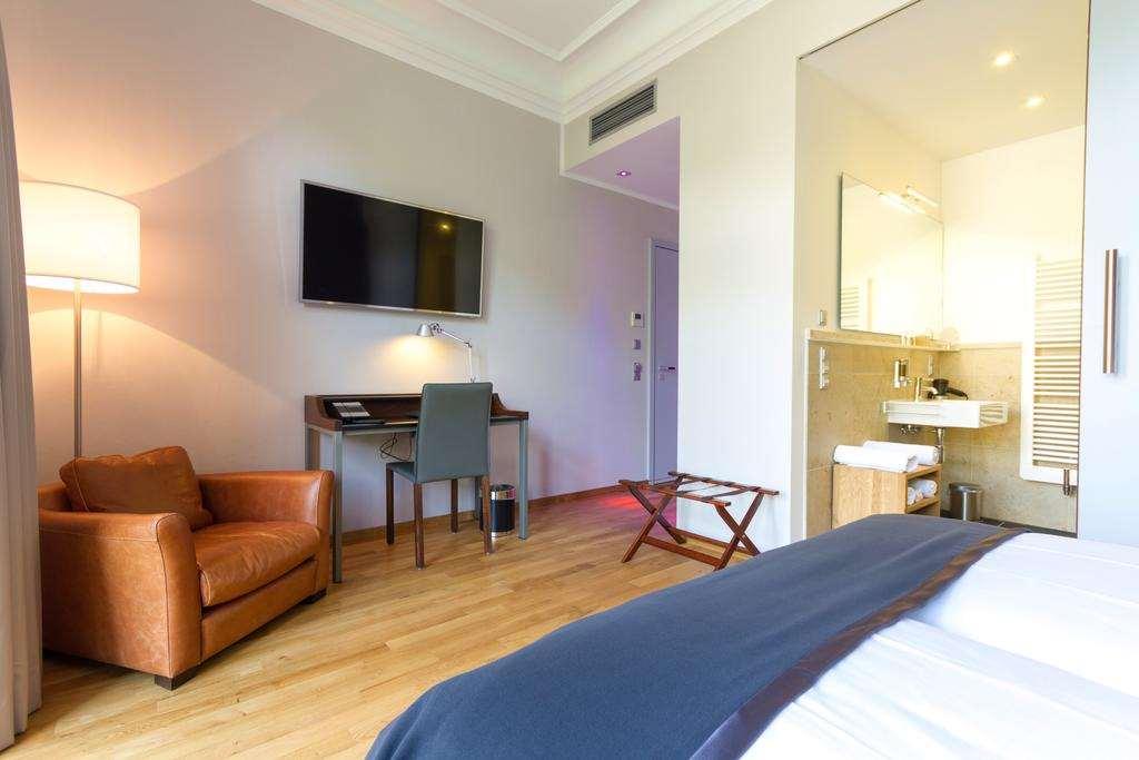 Qube Hotel Bahnstadt Heidelberg Værelse billede